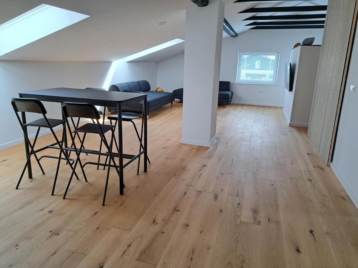 Ohana Apartment リュブリャナ エクステリア 写真