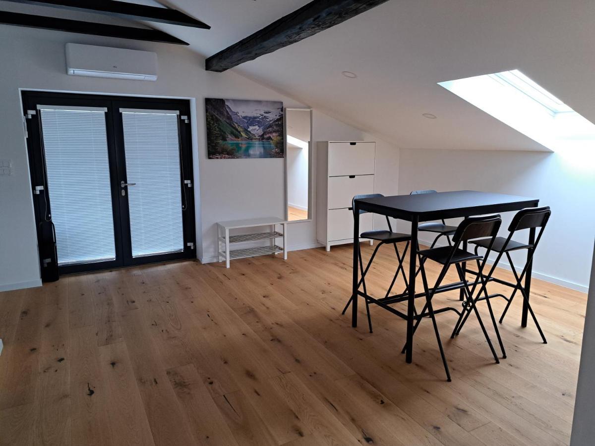 Ohana Apartment リュブリャナ エクステリア 写真